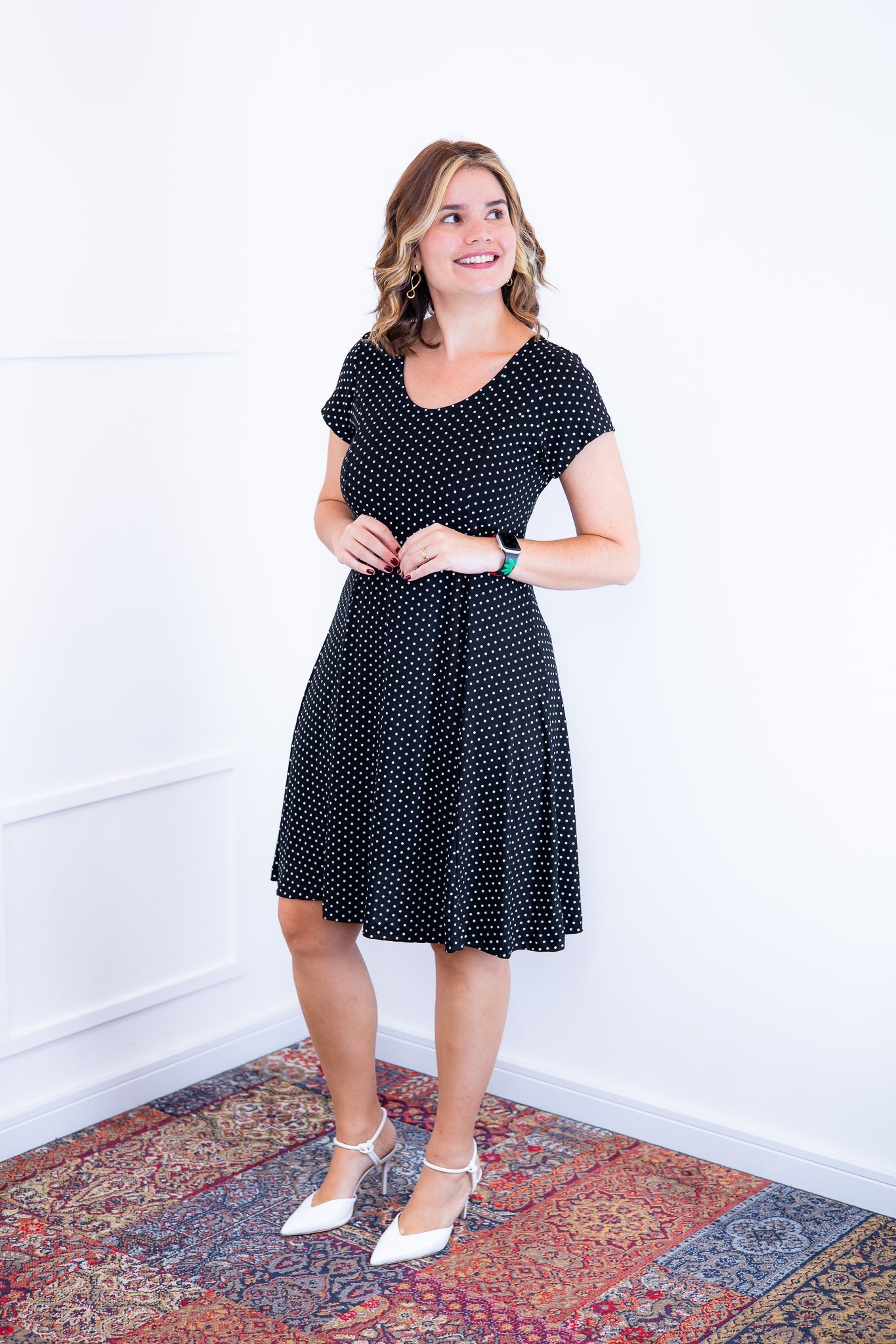 Vestido Melissa - Gola Redonda Acinturado em Viscolycra - Bazar Online