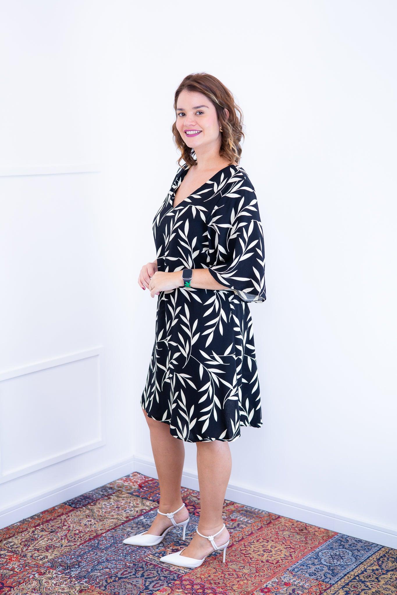 Vestido Sabrina - Decote V Manga Morcego em Viscolinho - Bazar Online