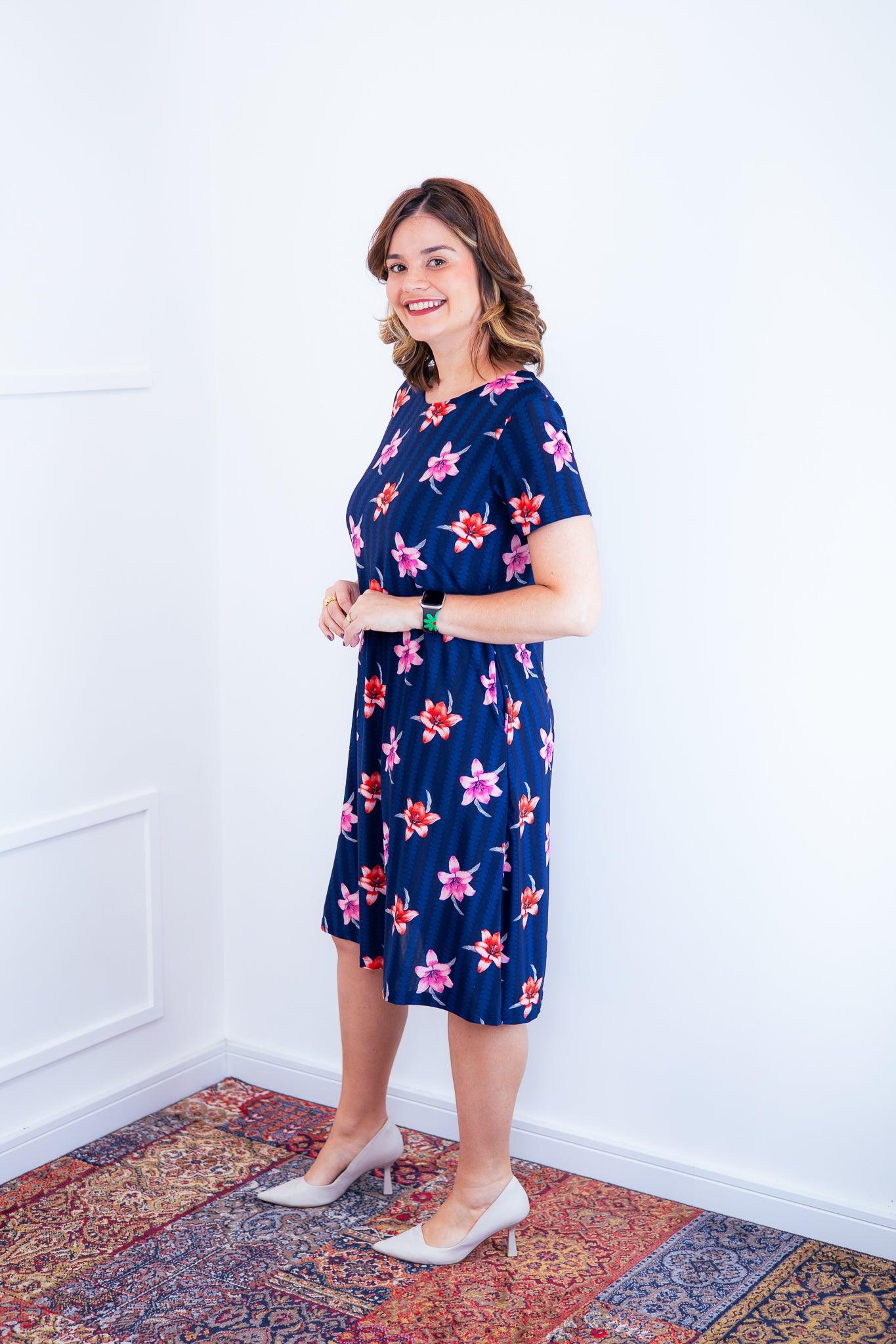 Vestido Sara - Malha Confort Midi com Manga - Bazar Online
