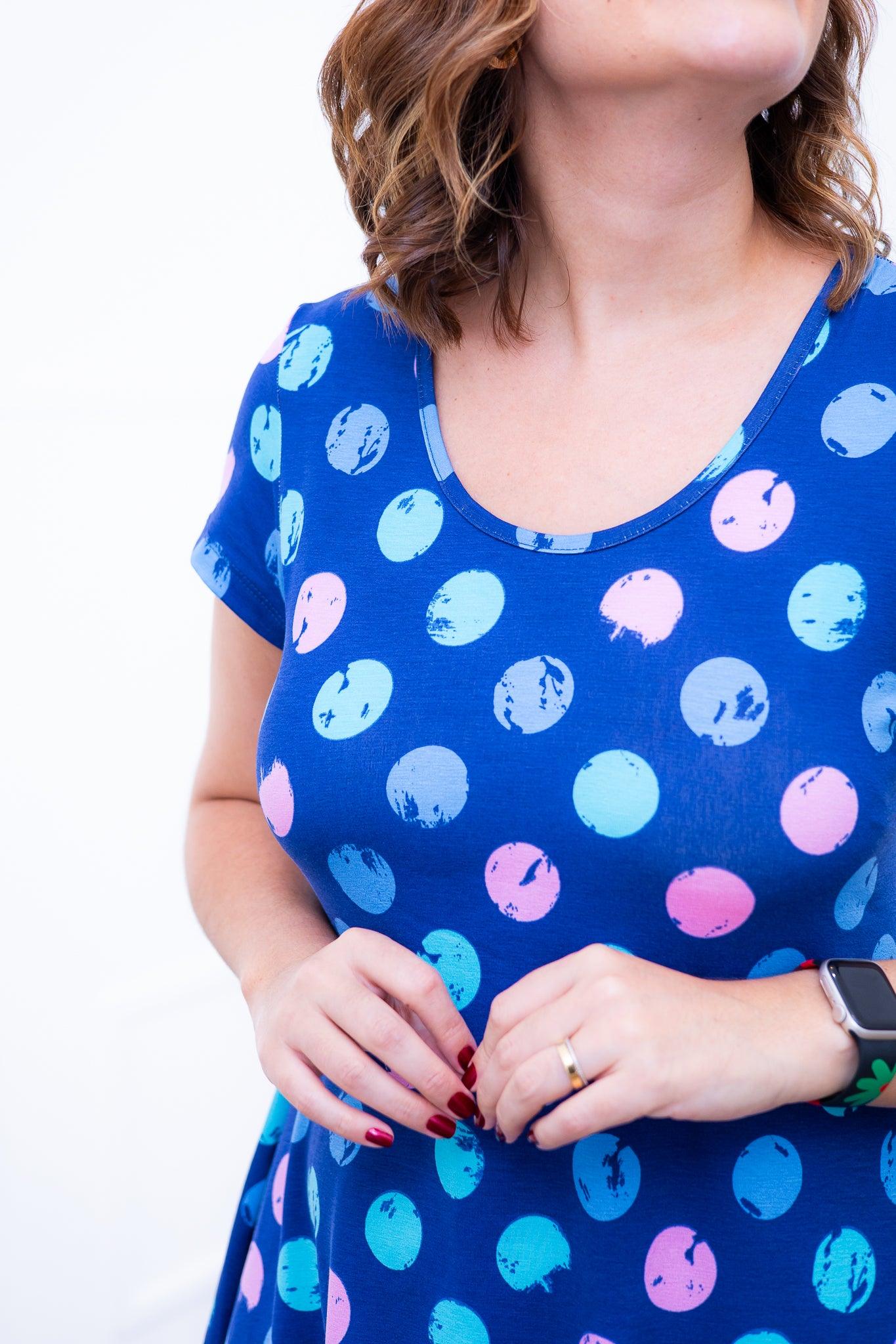 Vestido Melissa - Gola Redonda Acinturado em Viscolycra - Bazar Online