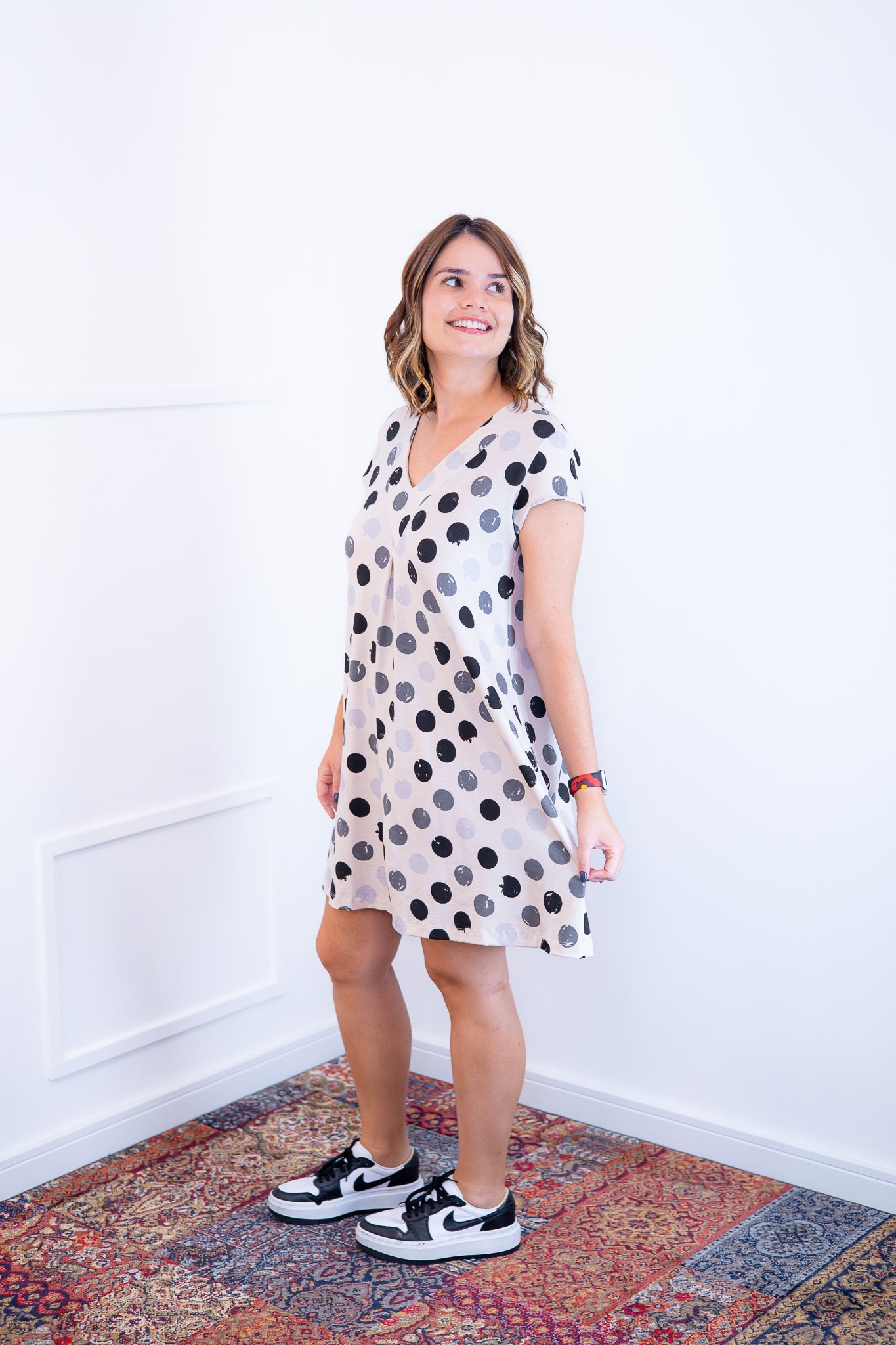 Vestido Laura - Evasê Decote V em Viscolycra - Bazar Online