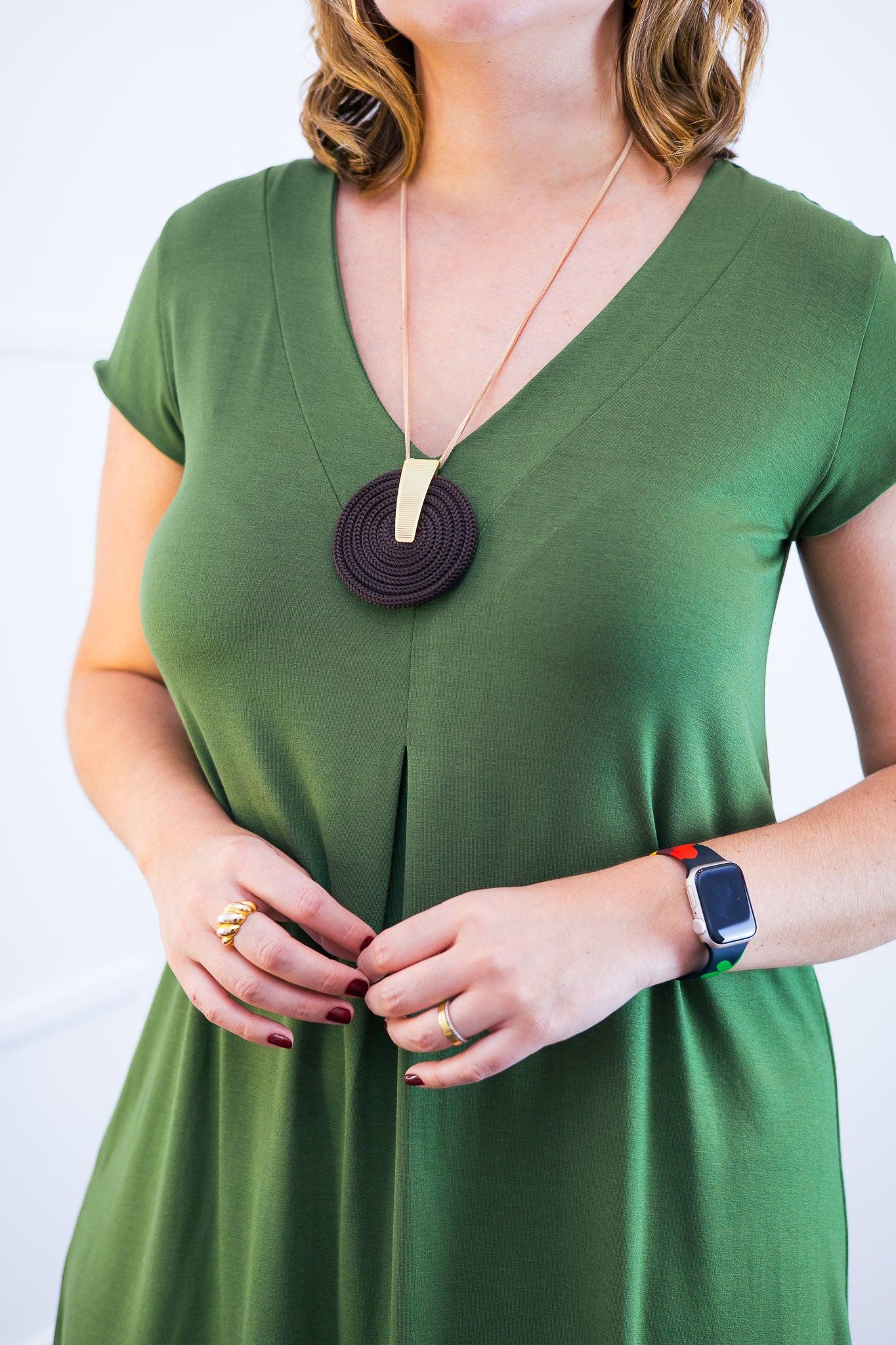 Vestido Laura - Evasê Decote V em Viscolycra - Bazar Online