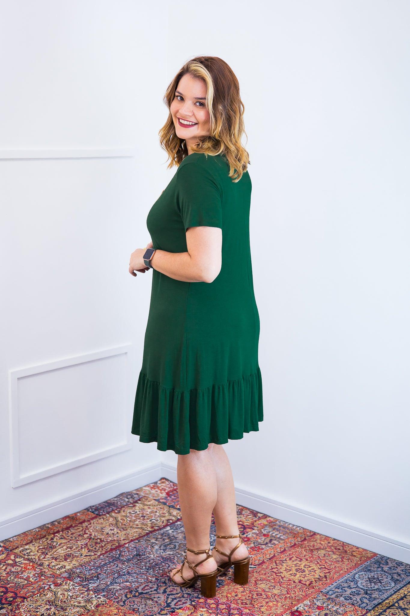 Vestido Verona - Babado Gola V e Manga Curta - Bazar Online