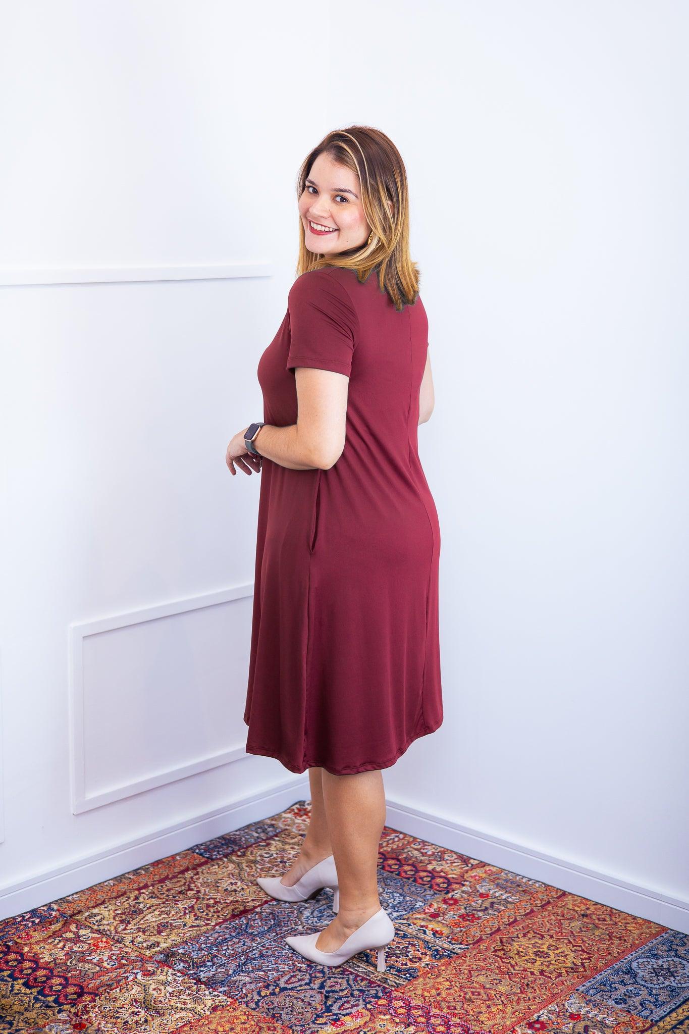 Vestido Sara - Malha Confort Midi com Manga - Bazar Online